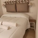 La Maison De Poupee בית אירוח