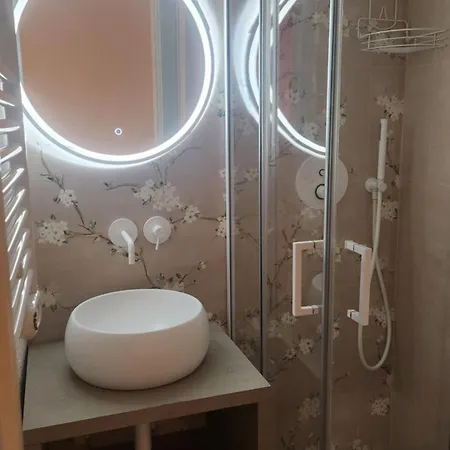 Privatunterkunft La Maison De Poupee Bari