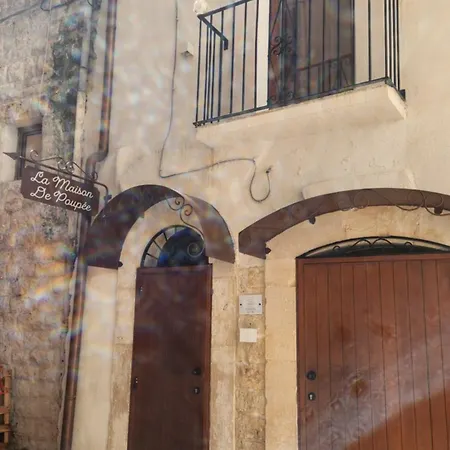 La Maison De Poupee Privatunterkunft Bari