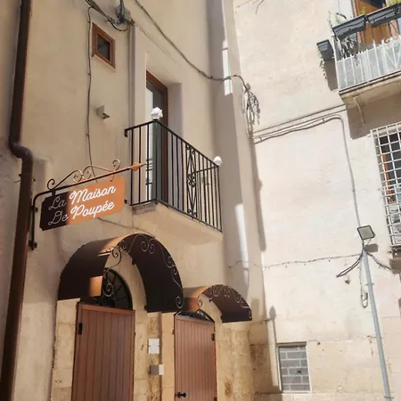 La Maison De Poupee *