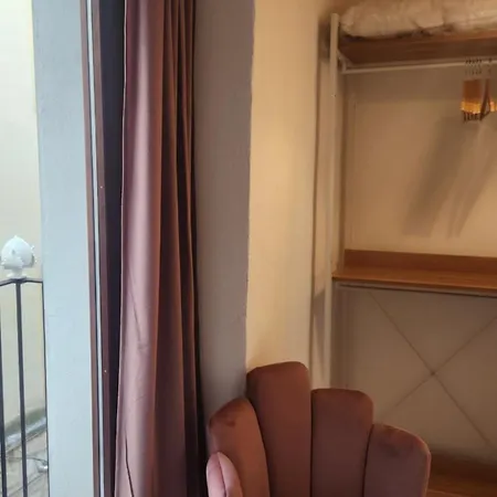 La Maison De Poupee * Bari